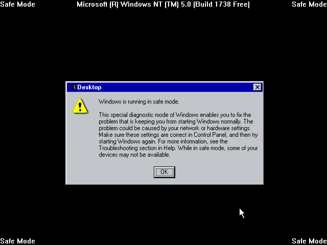 File:Windows2000-5.0.1738-SafeBootWarning.png