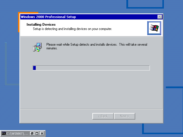 File:Windows 2000-5.0.1976-Install.png