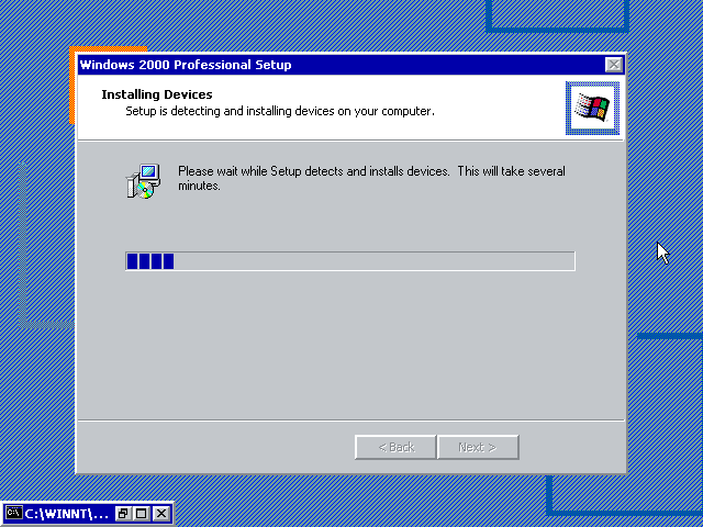 File:Windows2000-5.0.1946-InstallingDevices.png