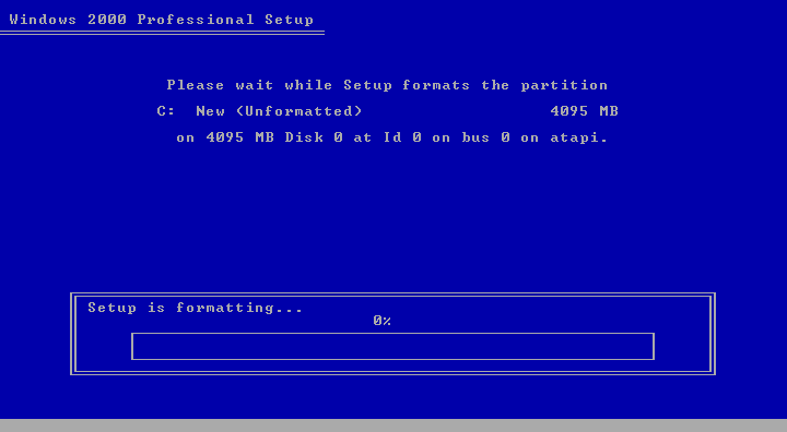 File:Windows2000-5.0.1965-FormattingPartition.png