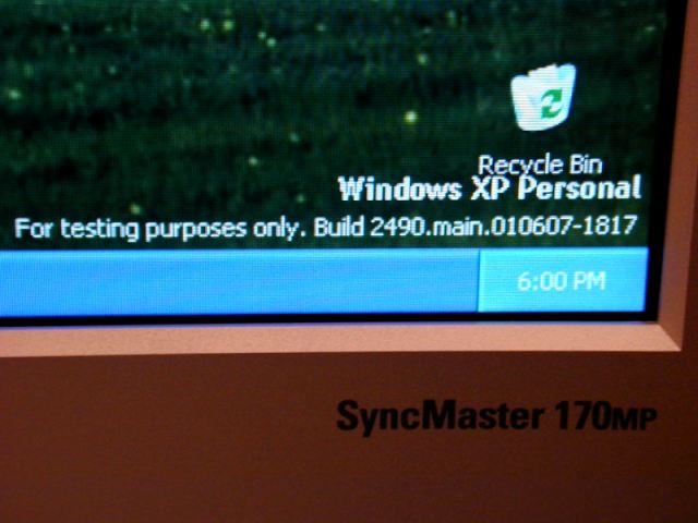 File:WindowsXP-5.1.2490-Buildtag.jpg