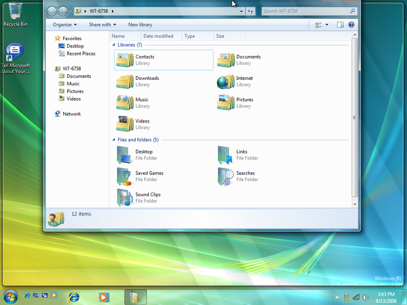 File:Windows7-6.1.6758.0-AeroSnap-Top.png