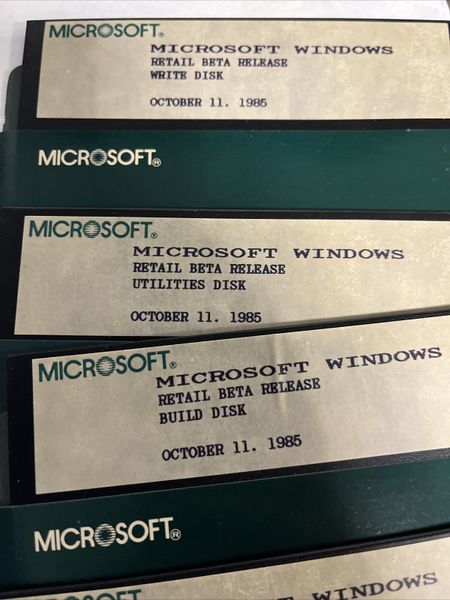 File:Win1-Oct11-floppies.jpg