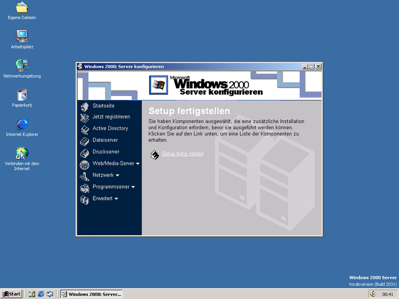 File:Windows2000-5.0.2031-GermanFirstBootServer.png