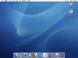 MacOS-10.3.9-7w98-desk.PNG