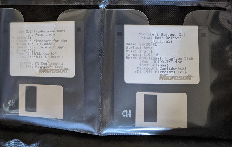 File:Windows3.1-61d-Disks1-2.jpg