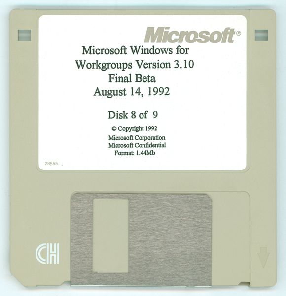 File:WindowsforWorkgroups3.1-27-Disk8.jpg