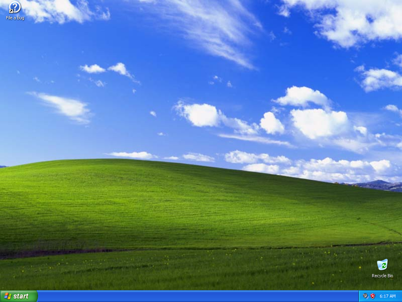 File:WindowsXP-5.1.2600.2163sp2rc-Desktop.png