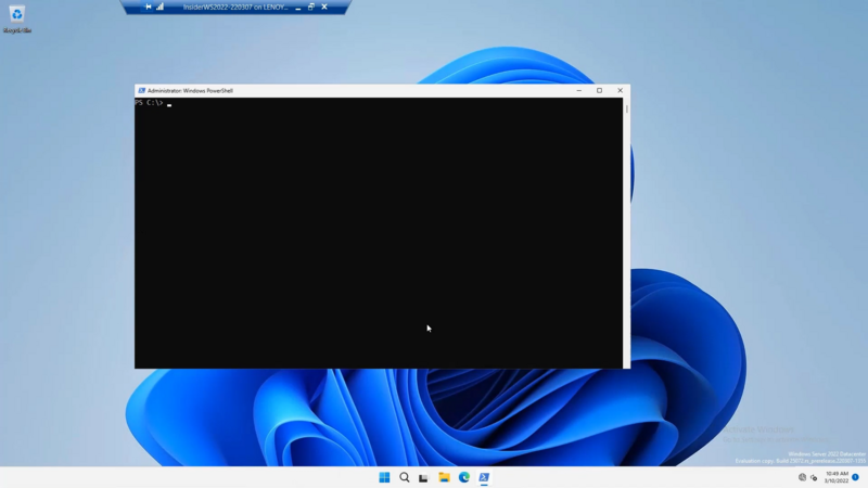 File:WindowsServerCopper-10.0.25072-Desktop.png