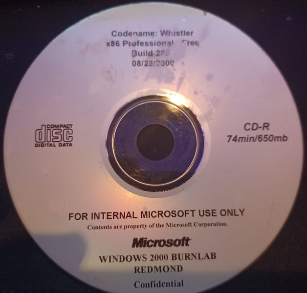 File:WindowsXP-5.1.2264-CD.jpg