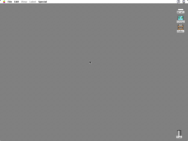 File:MacOS-7.1.1-1B11-Desktop.png