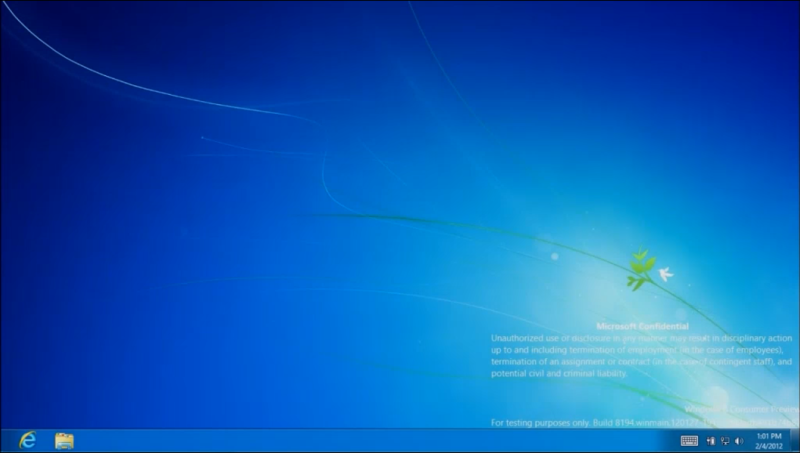 File:Windows8-6.2.8194-Desktop.png