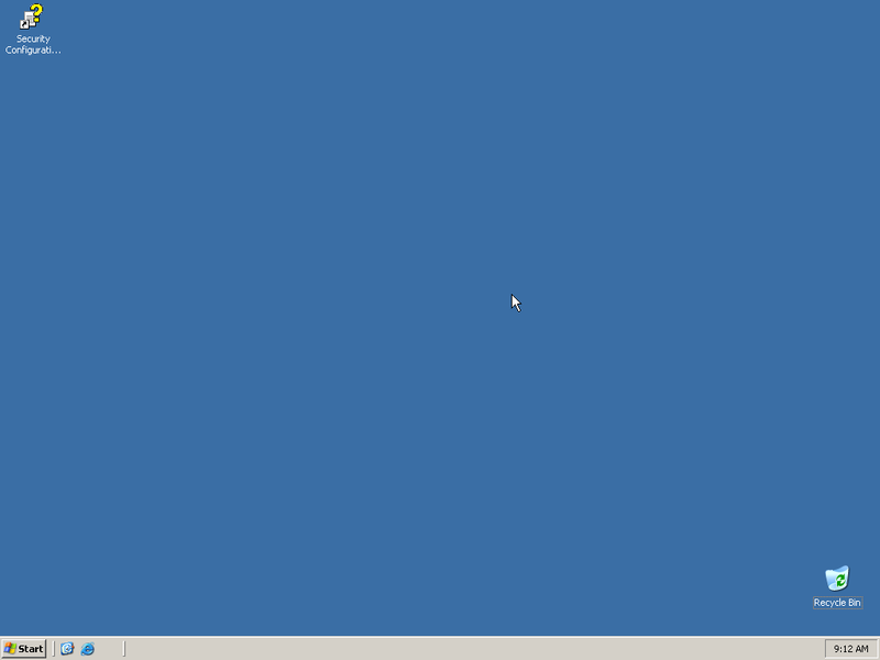 File:WindowsServer2003R2-5.2.3790.1939r2-Desktop.png