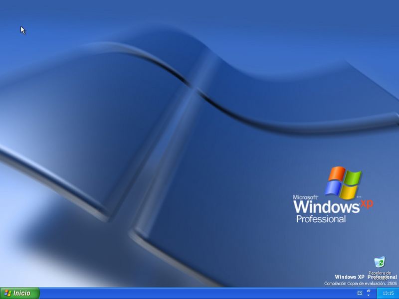 File:WindowsXP-5.1.2505-Spanish-Desk.png