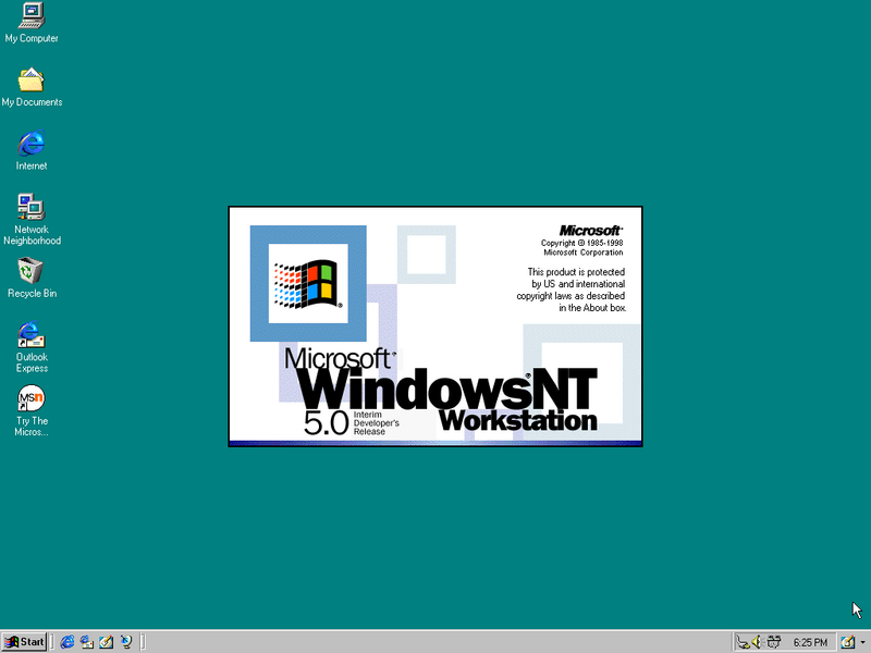File:Windows2000-5.0.1773-Desktop.png
