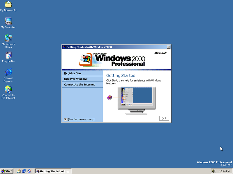 File:Windows-2000-5.0.2072.1-FirstBoot.png