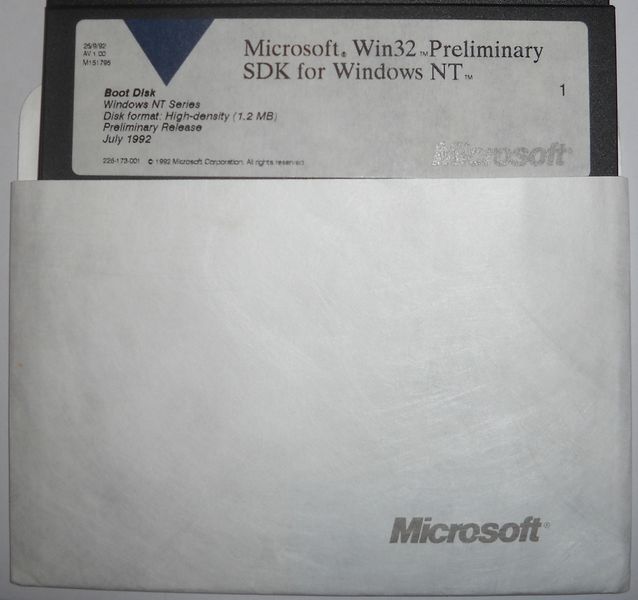 File:WindowsNT-July-1992-Bootdisk.jpg